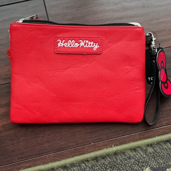 NWT HELLO KITTY WRISTLET - Picture 5 of 7
